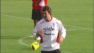 Iván Hernández, en el entrenamiento de hoy en Mareo.
