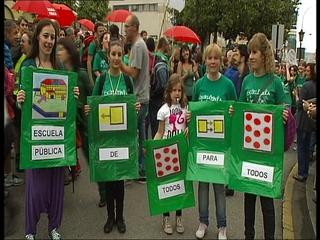 Manifestación en Oviedo contra los recortes en Educación