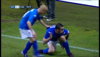 Cervero celebra el tercer gol del Real Oviedo