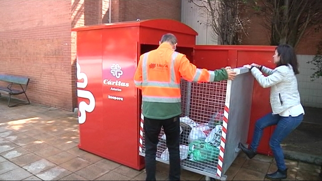Cáritas instala 54 contenedores en Gijón para la recogida de Noticias RTPA