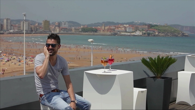 David Villa en el rodaje del spot de Gijón, querrás volver