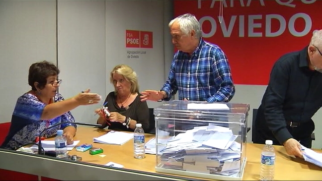  Wenceslao López gana las primarias del PSOE en Oviedo y Monteserín, en Avilés