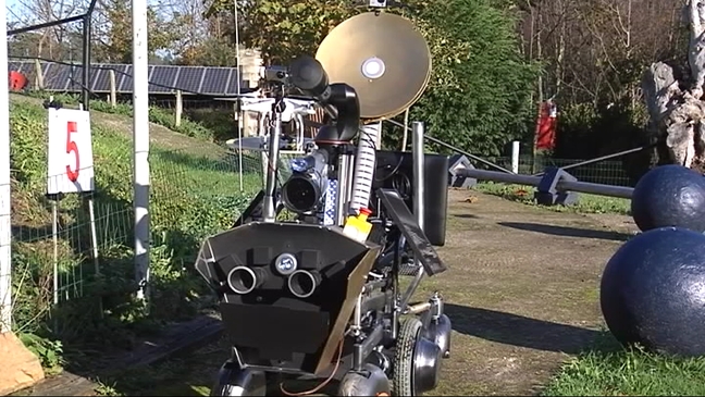 El robot guiá del parque de la Vida, PV15