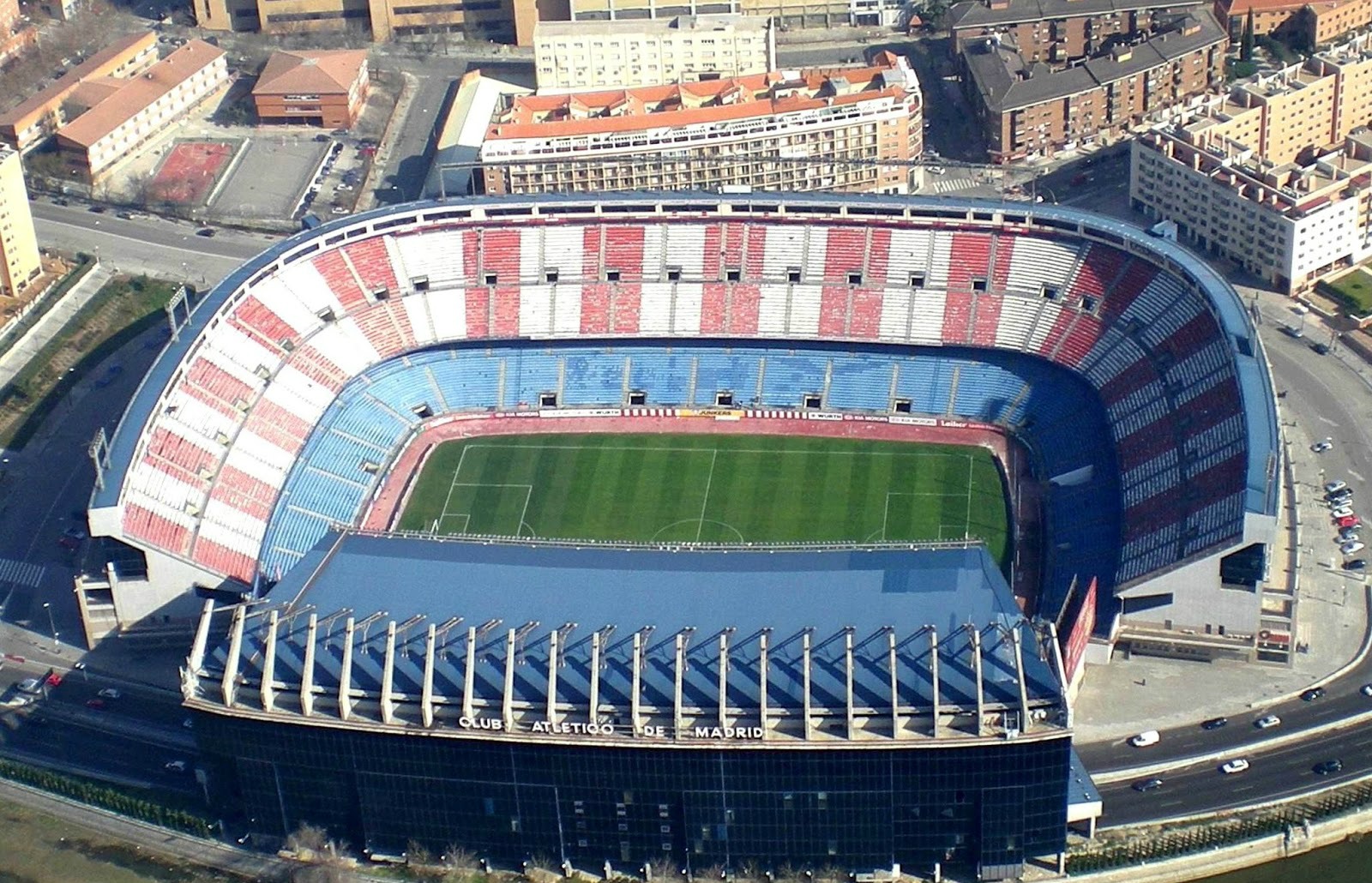 El estadio Vicente Calderón acogerá la final entre el Barcelona y el  Sevilla - Noticias RTPA