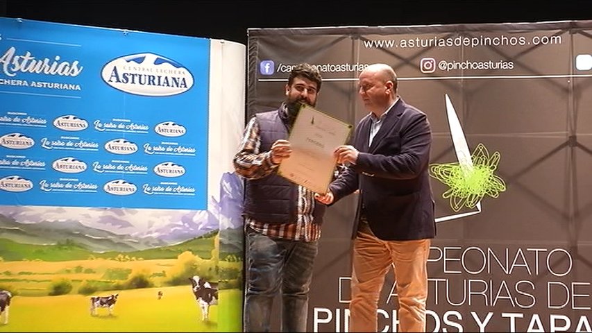 El chef del restaurante TC28 de Mieres recoge el premio al Mejor Pincho de Asturias