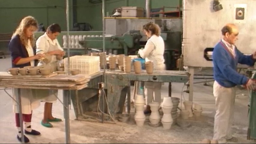 Trabajadores de la fábrica de loza de San Claudio