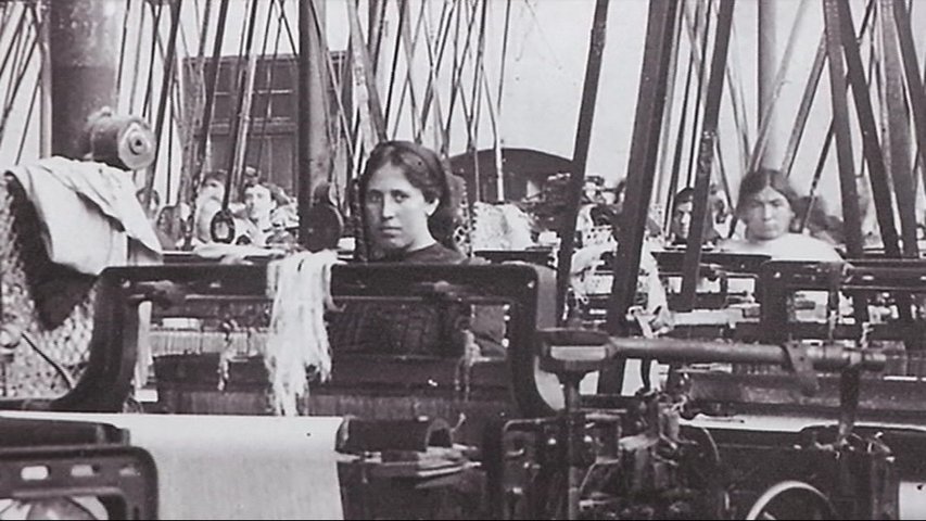 Foto histórica de la fábrica textil de La Algodonera de Gijón
