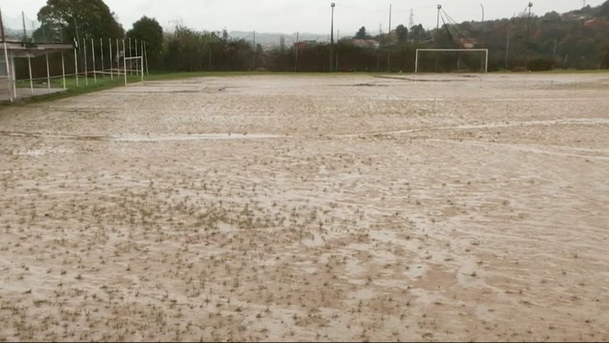 Campo del Grisú Club de Fútbol en Oviedo