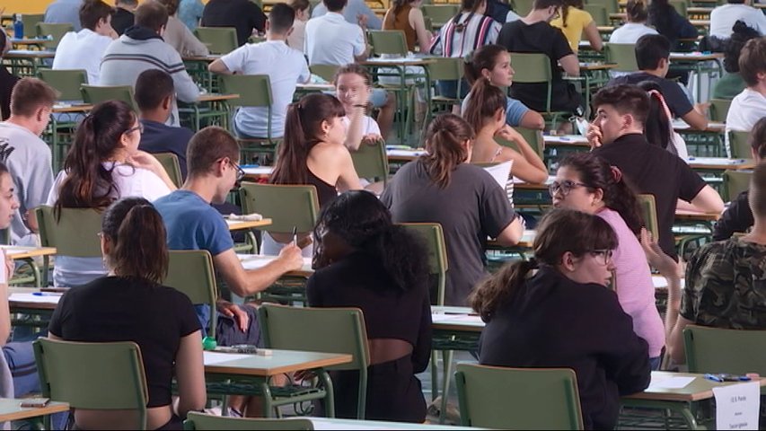 Clase de alumnos en la Universidad de Oviedo