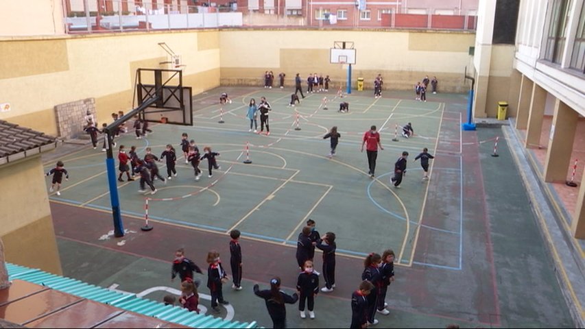 Patio de un colegio asturiano