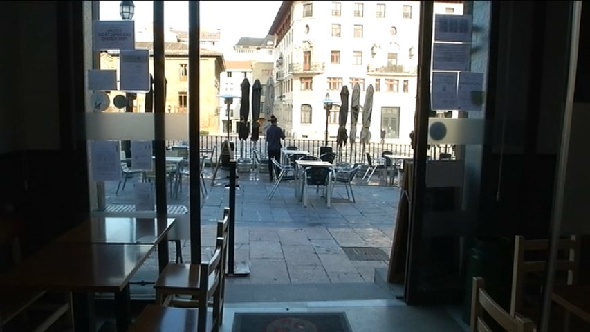 Interior de un bar de Oviedo 
