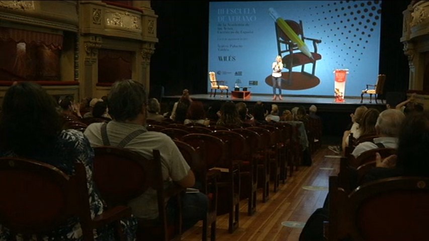 La III Escuela de Verano se celebra en el Teatro Palacio Valdés