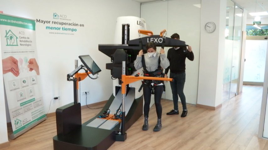 Una entidad privada asturiana, primera con el sistema robótico de rehabilitación LEXO
