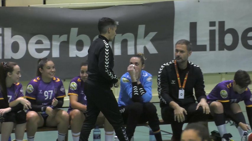 Banquillo del Unicaja Gijón Balonmano