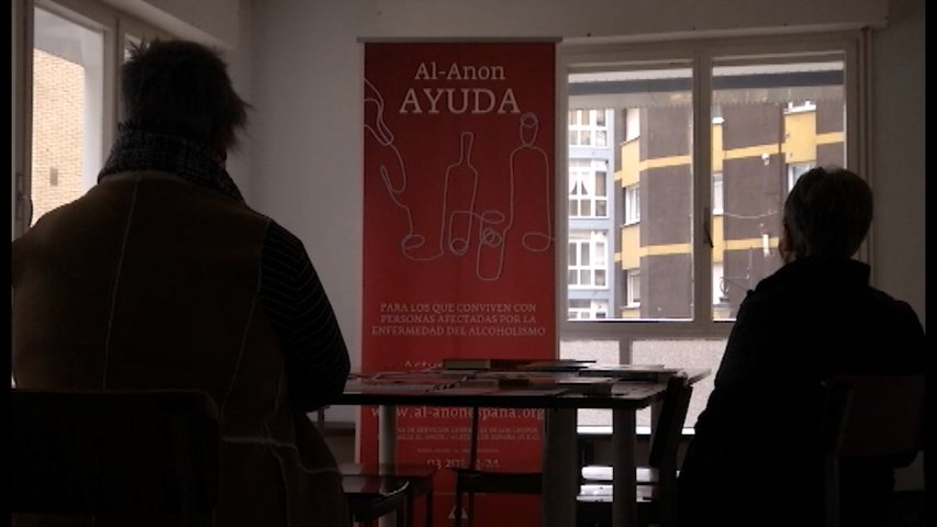 Reunión de familiares de alcohólicos y alcohólicos en al Asociación Al-Anon