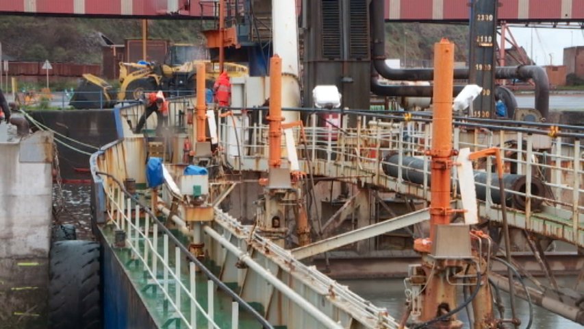 La empresa DDR Vessels, ubicada en El Musel, desmantelará el mayor buque de Greenpeace