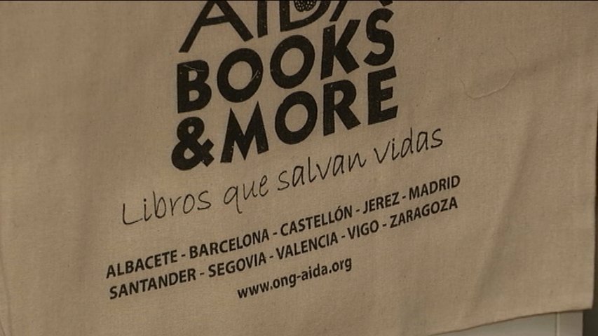 Abre sus puertas la primera librería solidaria de Asturias