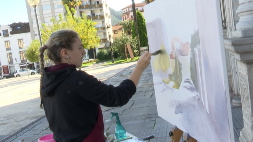 Lienzos de Pravia por el certamen de pintura al aire libre de San Miguel