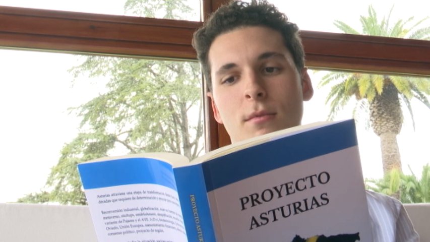El estudiante Daniel Yustas presenta 'Proyecto Asturias'