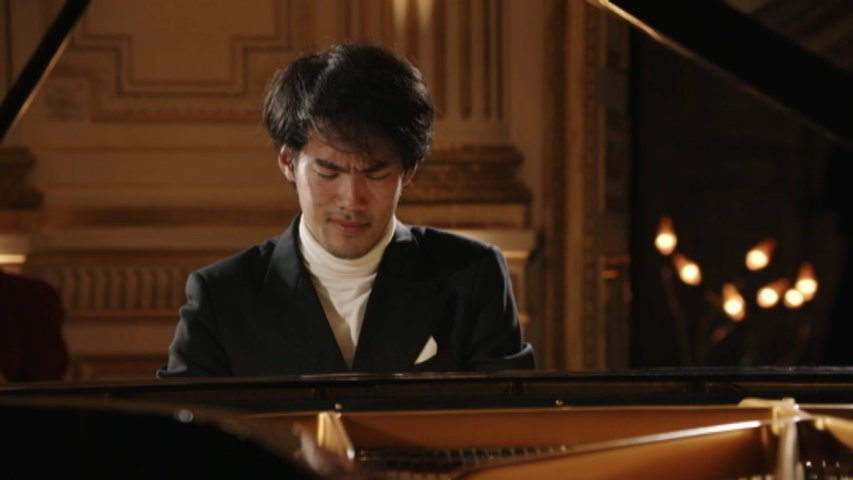 El talentoso pianista Bruce Liu elige Oviedo para su debut en España