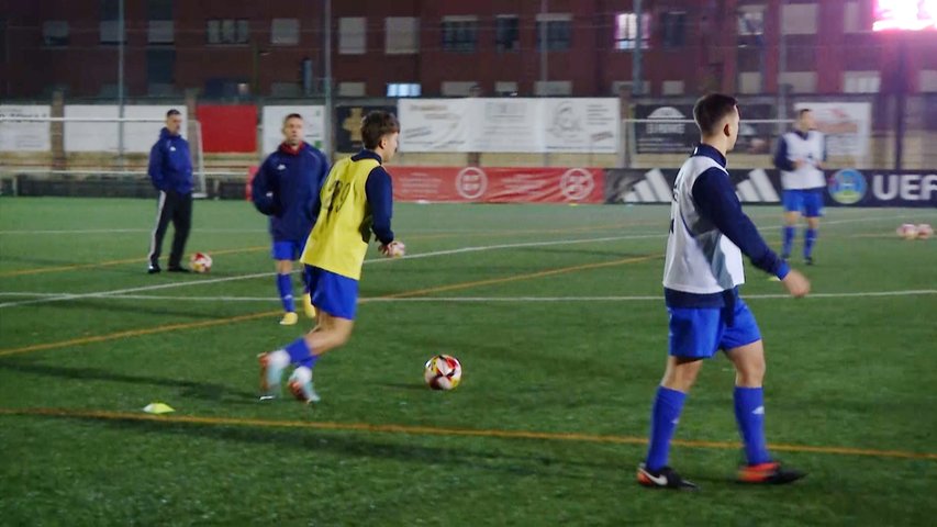 La selección asturiana de las Regiones UEFA prepara la primera fase