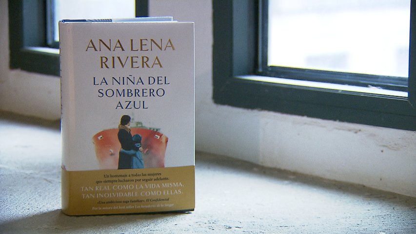 La niña del sombrero azul' es la última novela de Ana Lena Rivera